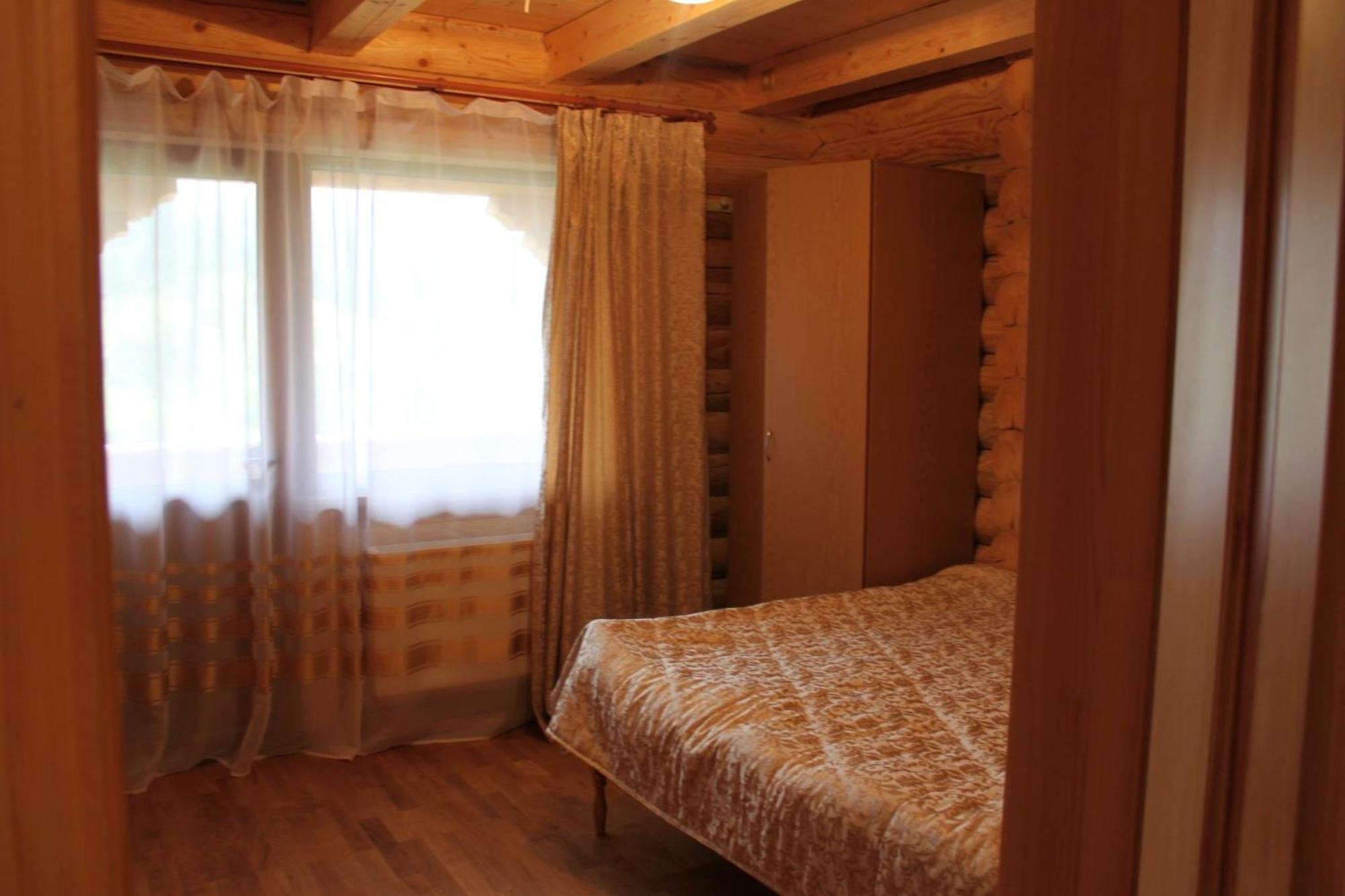 Privatna Sadiba Chalet Oryavchyk Luaran gambar