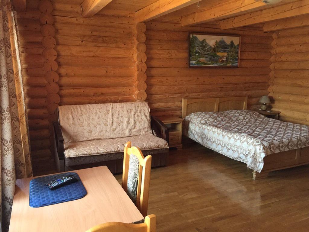 Privatna Sadiba Chalet Oryavchyk Luaran gambar