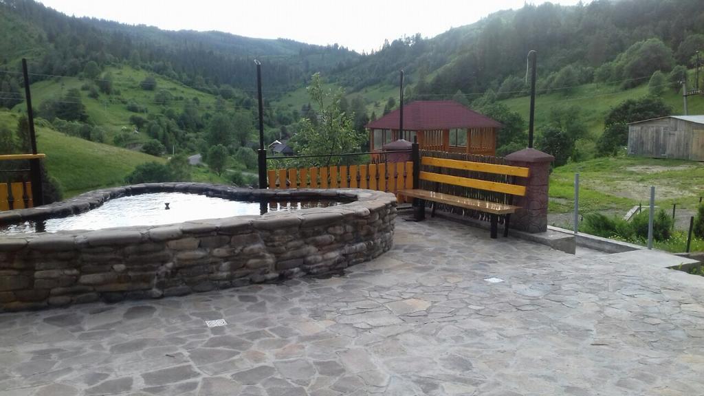 Privatna Sadiba Chalet Oryavchyk Luaran gambar