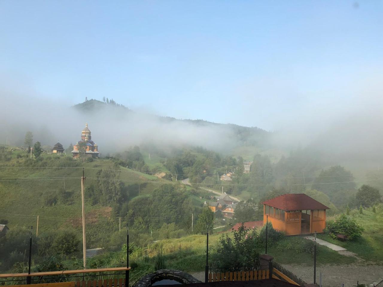 Privatna Sadiba Chalet Oryavchyk Luaran gambar